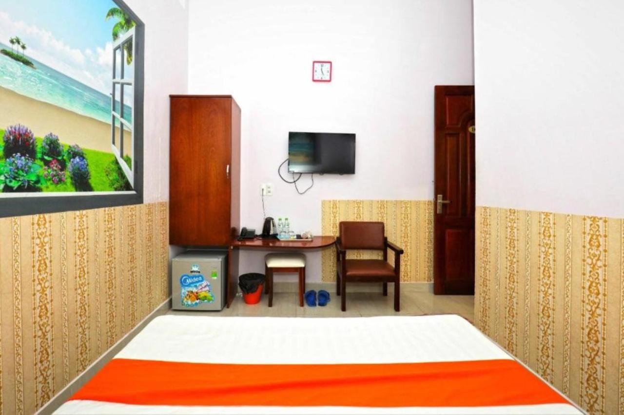 Chau Tran Hotel Vung Tau Exterior photo